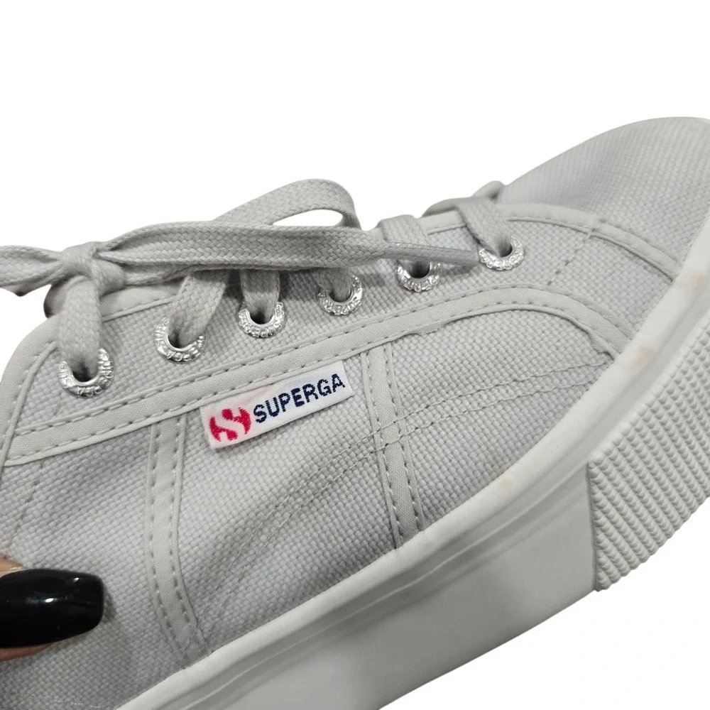 Superga step into